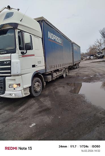 eafc 25: Тягач, DAF, 2007 г., Шторный — 2