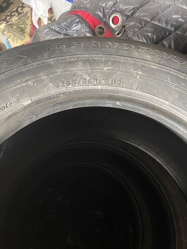 сумка для мото: Продаю 265/65/17 DUNLOP cост. Хорошое