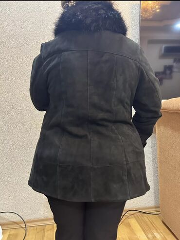 Женская куртка 2XL (EU 44), цвет - Черный
