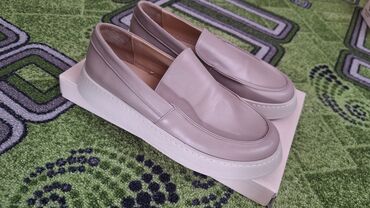 летняя обувь 38: Турецкая обувь, женская, кожа оригинал, производство Турция Стамбул