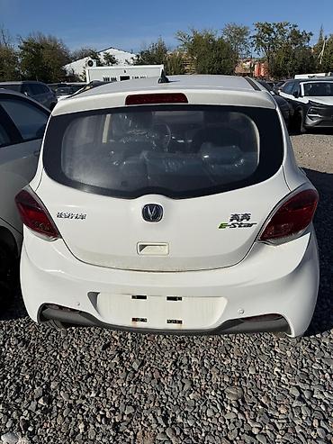 Changan: Changan Benben E-Star: 2026 г., Электромобиль, Хэтчбэк — 3