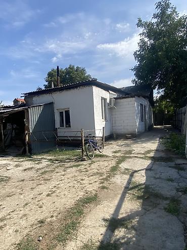 модулный домик: Продаётся жилой дом с двором и сараем. Характеристики: - одноэтажный — 7