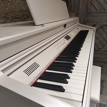 Musiqi alətləri: Elektro piano Conrad graf TA 800 Polifoniya:128 Klavişlər:88 — 3