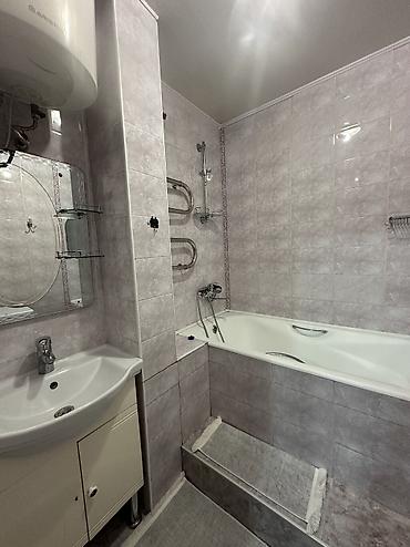 Продажа квартир: 3 комнаты, 101 м², ул. Калык Акиева Индивидуалка, 1 этаж — 9