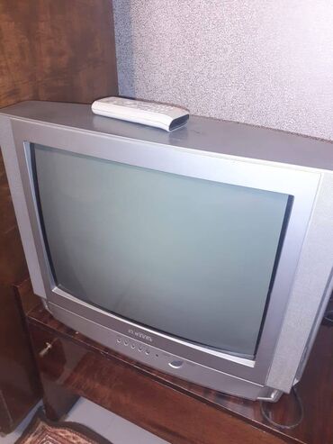 Televizorlar: İşlənmiş Televizor Samsung 70" Ünvandan götürmə