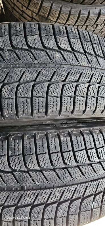 Шины: Шины 225 / 60 / R 18, Зима, Б/у, Пара, Легковые, Германия, Michelin