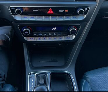 Hyundai: Hyundai Sonata: 2018 г., 2 л, Автомат, Гибрид, Седан — 13