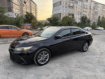 kia ray 2022: Toyota Camry: 2017 г., Бензин, Седан — 2