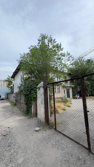 отдам дешевле: 3 комнаты, 63 м², Сталинка, 2 этаж, Косметический ремонт