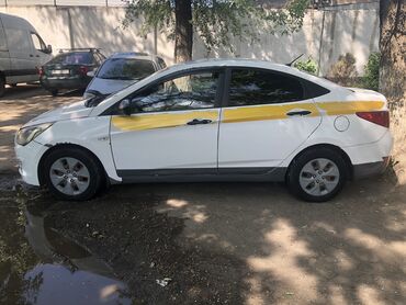 Hyundai: Hyundai Solaris: 2016 г., 1.6 л, Автомат, Бензин, Седан