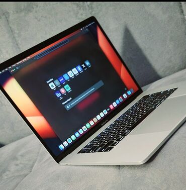 apple macbook pro i7 fiyat: Intel Core i7, 32 GB, 15.4 "