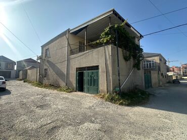 Həyət evləri və villaların satışı: 4 otaqlı, 140 kv. m — 1