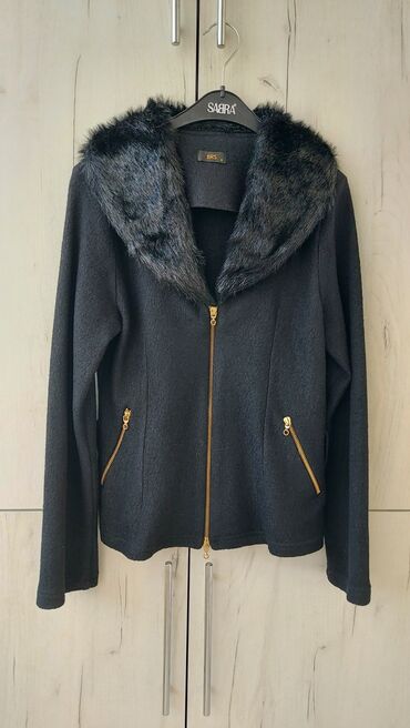 черный пиджак женский: Пиджак производство Турция, 40% шерсть, 60% вискоза, размер S-M в