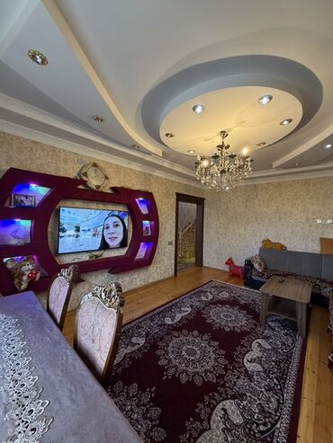 Həyət evləri və villaların satışı: 6 otaqlı, 200 kv. m, Orta təmir — 2