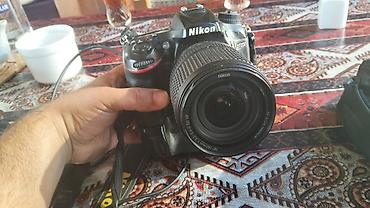 nikon d750: Nikon d 7200 tam iwlek veziyetdedir abyektivin blendiride var flaş — 2