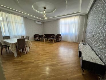 аренда квартир на долгий срок: - Kirayə mənzil əşyalı. - 700 azn (ailəyə və iş adamına verilir ) -