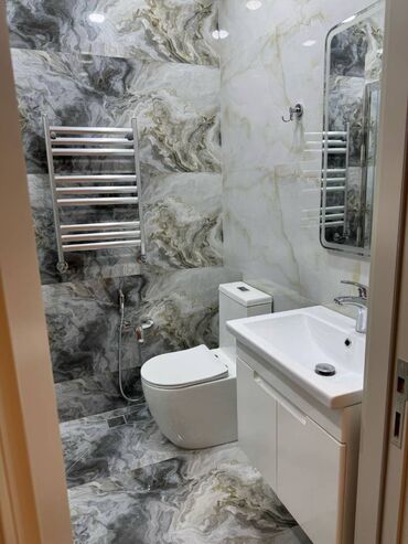 Uzunmüddətli kirayə mənzillər: Azadlıq prospekti, Bakı Sağlamlıq Mərkəzinin yanında, yeni tikili, 20 — 8