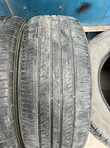 2155517: 215/55/17 шины 
1 шт кумхо
1 шт ханкоок
Продам пару за 3500 — 2