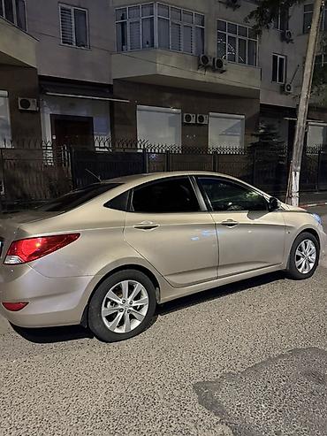 solaris accent: Hyundai Solaris: 2012 г., 1.6 л, Автомат, Бензин, Седан — 4