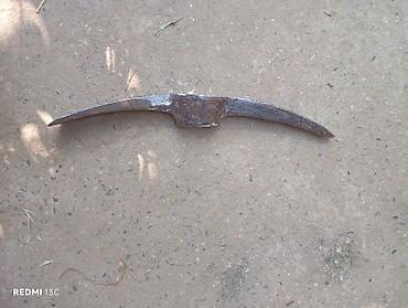 adboyni: İkiucu dəmir kürək/çəngəl başlığı (pickaxe head) - Material: bərk — 3