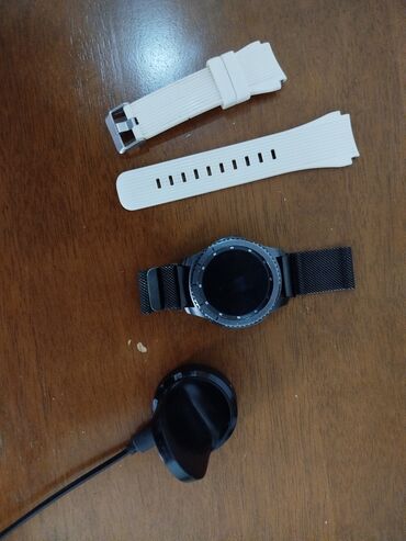 продать смарт часы: Продаю galaxy gear s3 frontier в черном цвете. Часы в хорошем