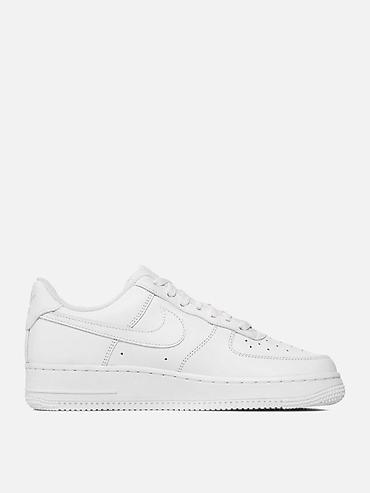 jordan low: Кроссовки Nike Air Force 1 ’07 Low, полностью белые не подошли — 3