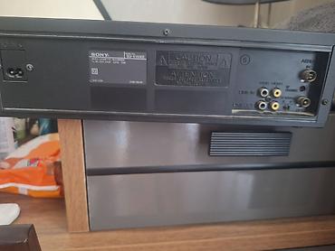 kasset: Sony VHS video maqnitofonu — model SLV-E150EE Xüsusiyyətlər: - — 2