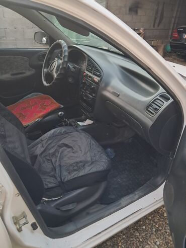 Daewoo: Daewoo Lanos: 1999 г., 1.5 л, Механика, Бензин, Седан