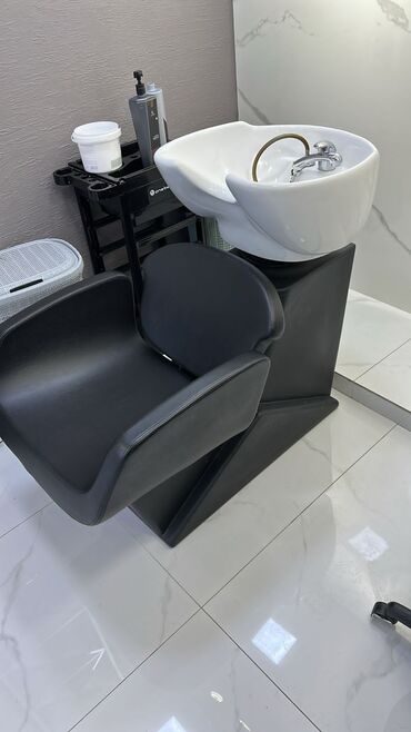 salon mebelleri satilir: Saç Moykası 450 azn satılır ❗ aliw giymeti 2800 azn Ünvan. Xətai