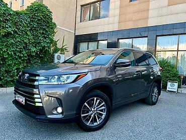 centra: Toyota Highlander: 2018 г., 3.5 л, Автомат, Бензин, Кроссовер — 1