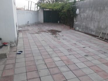 Həyət evləri və villaların satışı: Binəqədi qəs. 3 otaqlı, 87 kv. m, Kredit yoxdur, Yeni təmirli