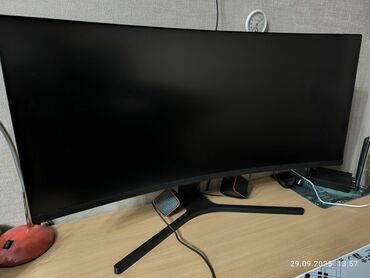 Noutbuk və netbuklar: Xiaomi mi curved 34 ekran oyun manitoru 144HZ. Manitor teze alindiqi