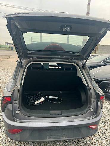 Другие детали салона: Интерьер кроссовера (левый руль) с современным оснащением — 8