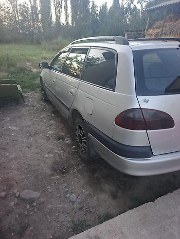 d 4d: Toyota Avensis: 2000 г., 2 л, Механика, Дизель, Универсал — 4
