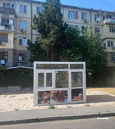 Mağaza avadanlığı: Kiosk dasina bilen 4x5 olcusu 2500 manata deyirem sokuludu ecemidedi — 1