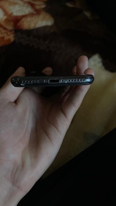 чехол на айфон 6: IPhone 7, Б/у, 128 ГБ, Черный, Чехол, 100 %