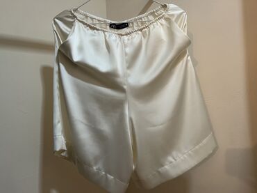Kəmərlər: Zara saten şort 
Xs oversize model — 1