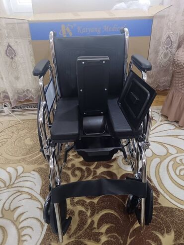 Tibbi avadanlıq: Kaiyang Medical markalı sanitar funksiyalı əlil arabası - Sanitar