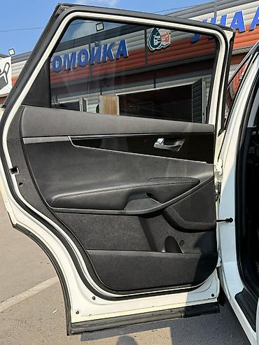 Kia: Kia Sorento: 2018 г., Кроссовер — 21