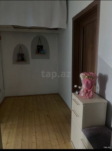 Qonaq otağı dəstləri: 300 Azn Şəkidə kirayə. təzə bazarın aşağısındaki bina 4. mərtəbə 2 — 9