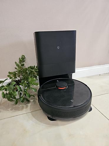 mi store: Продаю Mi Robot Vacuum-Mop 2 Ultra с станцией самоочистки, б/у — 2