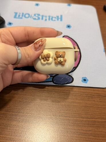 tutek torero universal arabalar: Airpods üçün . İkisi birlikdə satılır