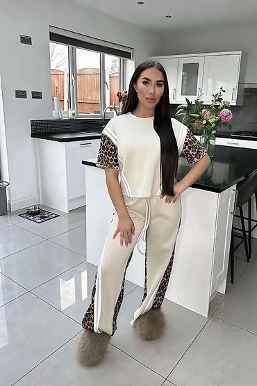 Gornji i donji deo: 🔥Dvodeleni ženski set – trenerka sa leopard detaljima
✅3300 din — 3