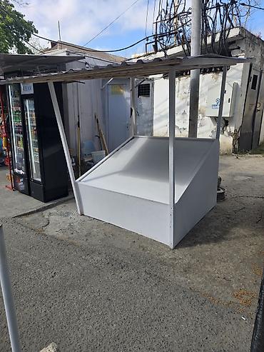 vitri: Açıq havada satış üçün taxta meyve vitirini ölçü 2×2 - Material — 1