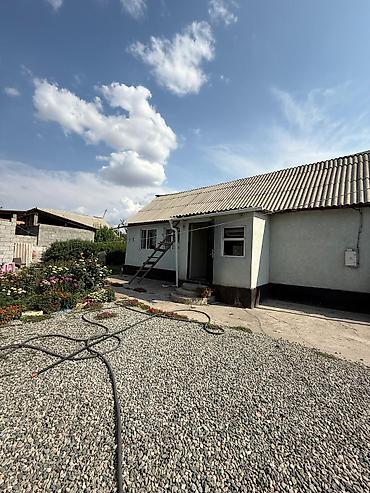 Продажа коттеджей и домов: Продается дом в Ж/м Ак-Орго по ул. Жетиген ближе к Ахунбаева Дом — 8