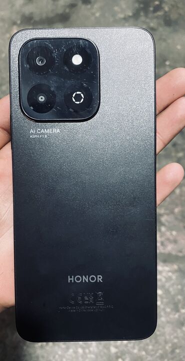 100 m telefon: Honor X6b, 256 ГБ, цвет - Черный, Отпечаток пальца, Face ID