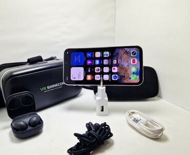 Apple iPhone: IPhone 11 Pro, Б/у, 128 ГБ, Черный, Зарядное устройство, 100 % — 15