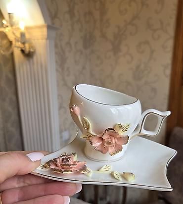 Канцтовары: Şəkildəki məhsul: çay fincan dəsti - Material: nazik porselen - Rəng — 2