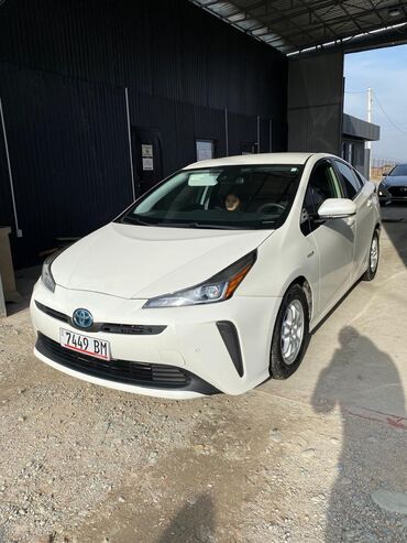 tayota runx: Toyota Prius: 2019 г., 1.8 л, Вариатор, Гибрид, Хетчбек