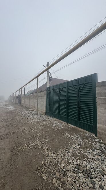 Продажа домов: Дом, 130 м², 4 комнаты, Косметический ремонт — 1